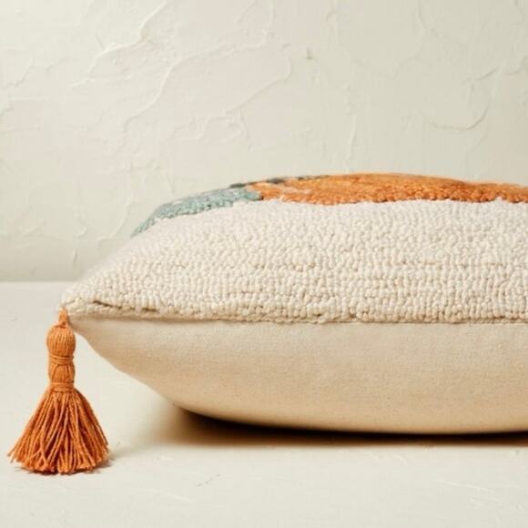 SET of 2 Opalhouse Jungalow pumpkin fall harvest decorative pillow knitted - Picture 4 of 14